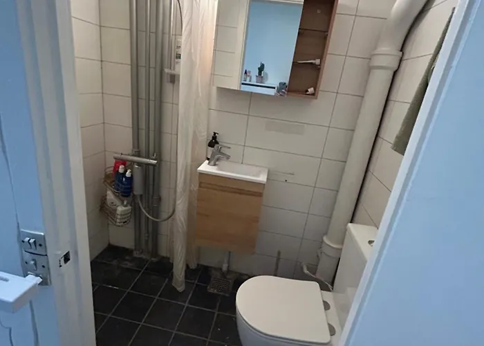 Cozy Private Living In Kastanie Alle *